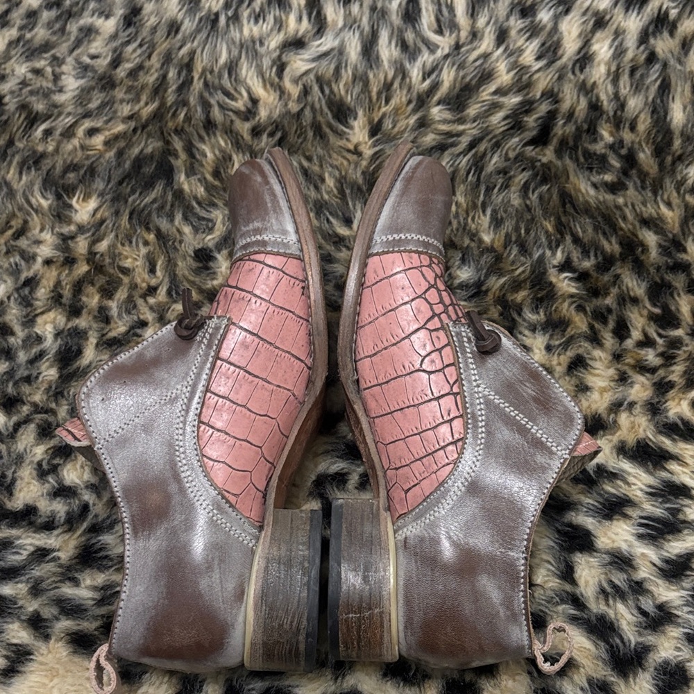 Freebird by Steven; Mabel Pink and Brown Women's Shoes - Picture 7 of 10